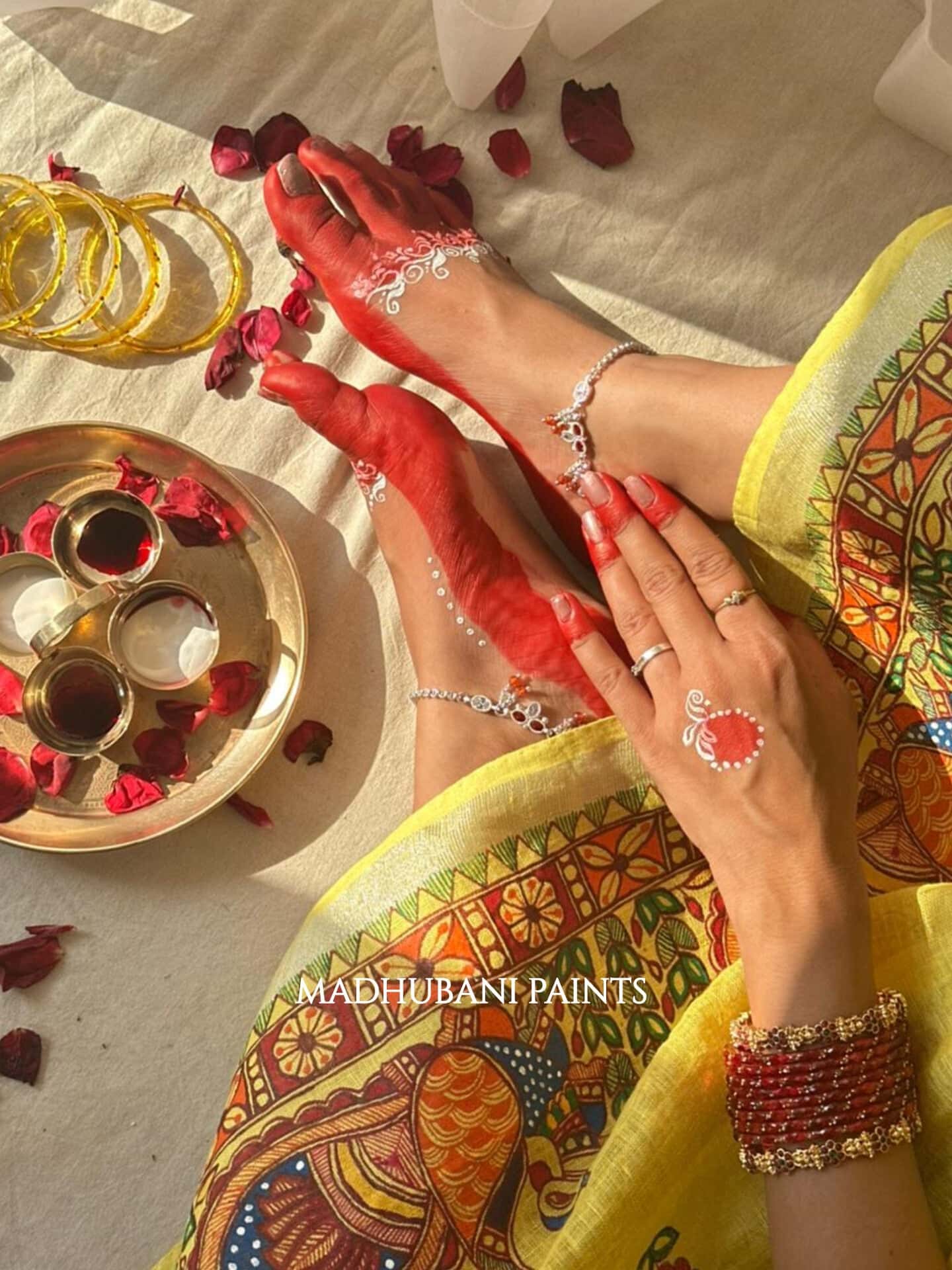 Linen Bridal Hand-painted Madhubani Painting Saree Blouse Set — image 9 of 10