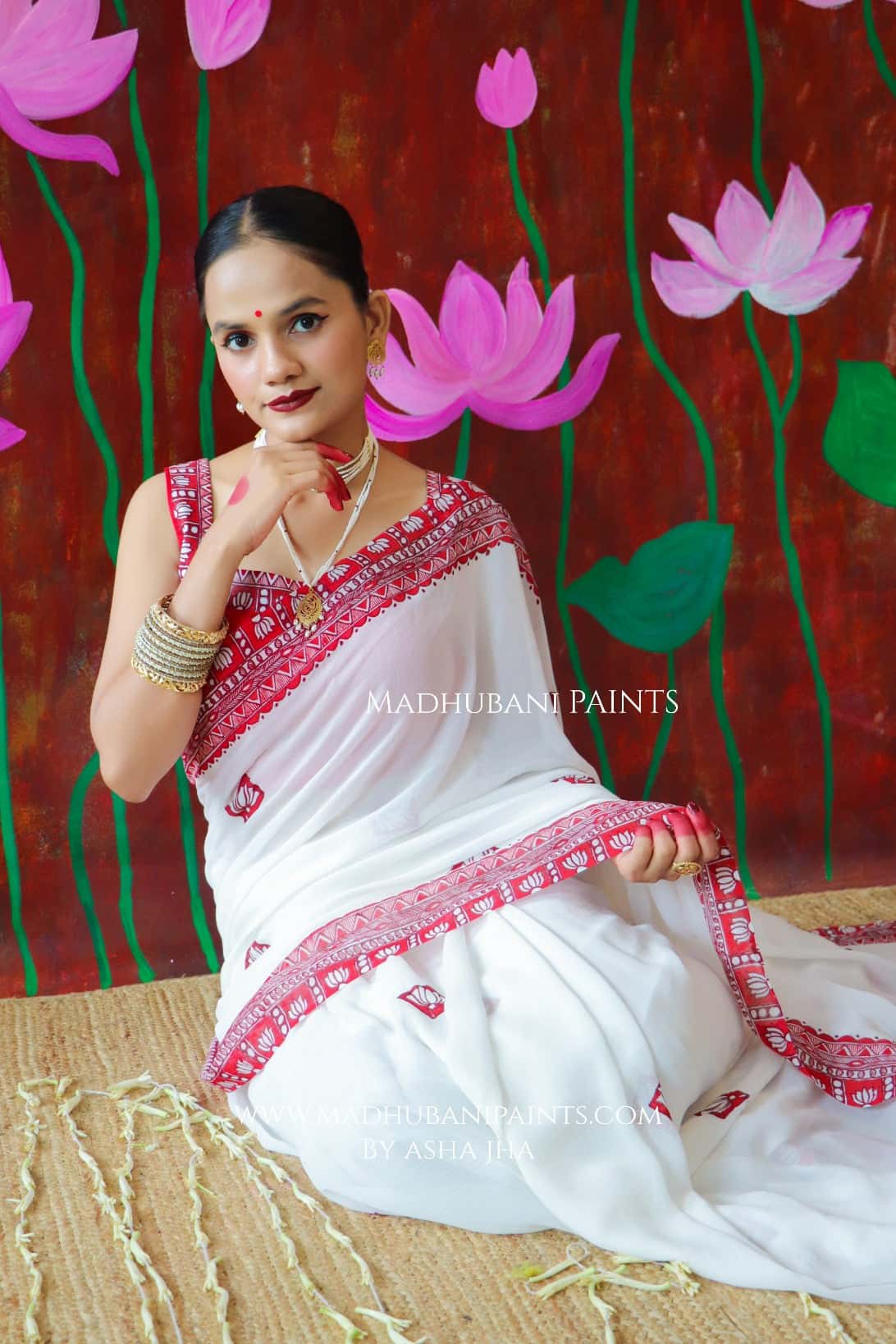 'KAMALATMIKA' Handpainted Madhubani Georgette Saree Blouse Set — image 9 of 11