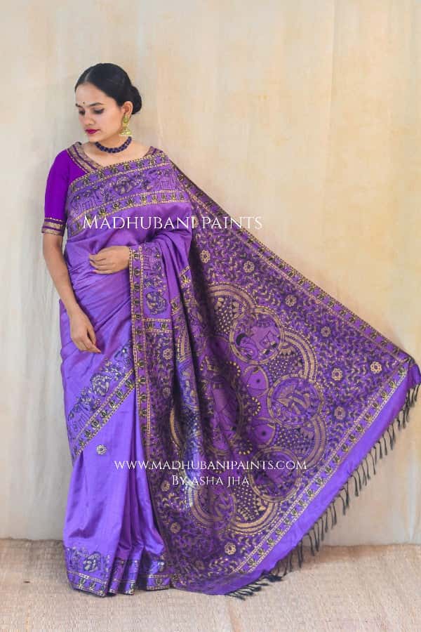 BAIGNI HAATHI Madhubani Handpainted Bishnupuri Silk Saree Blouse Set — image 2 of 10