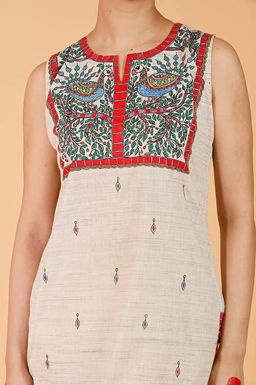 'Vrindavan Mayur' Handpainted Madhubani Kurta — image 7 of 8