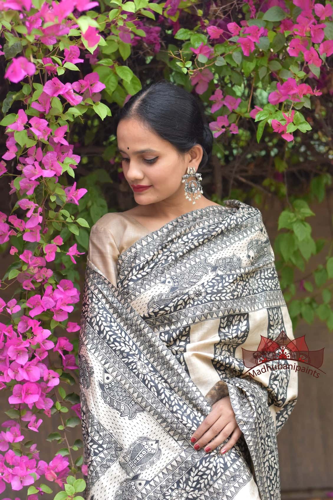Mimimal Baag Handpainted Tussar Silk Saree — image 3 of 6