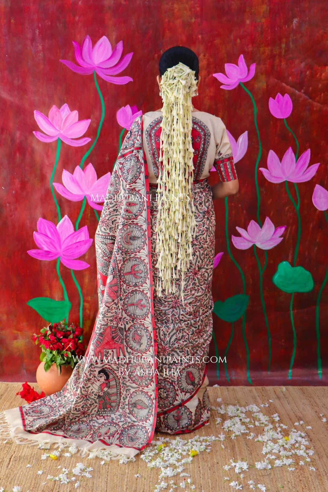 "MADHUMATI" Handpainted Madhubani Tussar Silk Saree — image 8 of 15