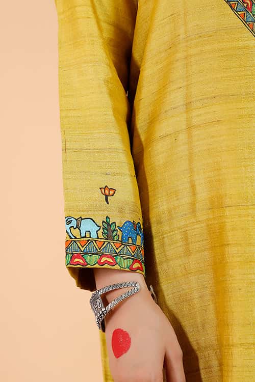 'Gajanand Mayur' Handpainted Madhubani Tussar SIlk Kurta — image 8 of 9
