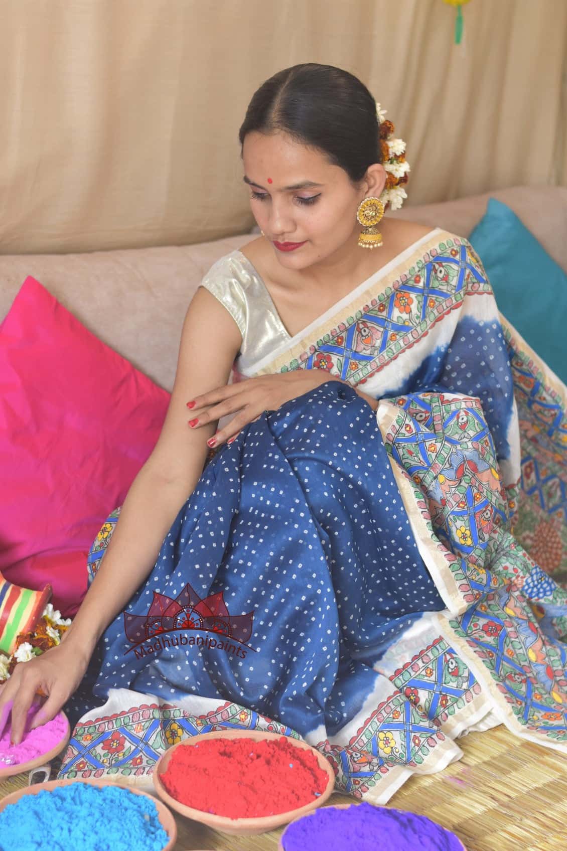 Neeli Vrindavan Bandhej Hand Painted Saree — image 4 of 7