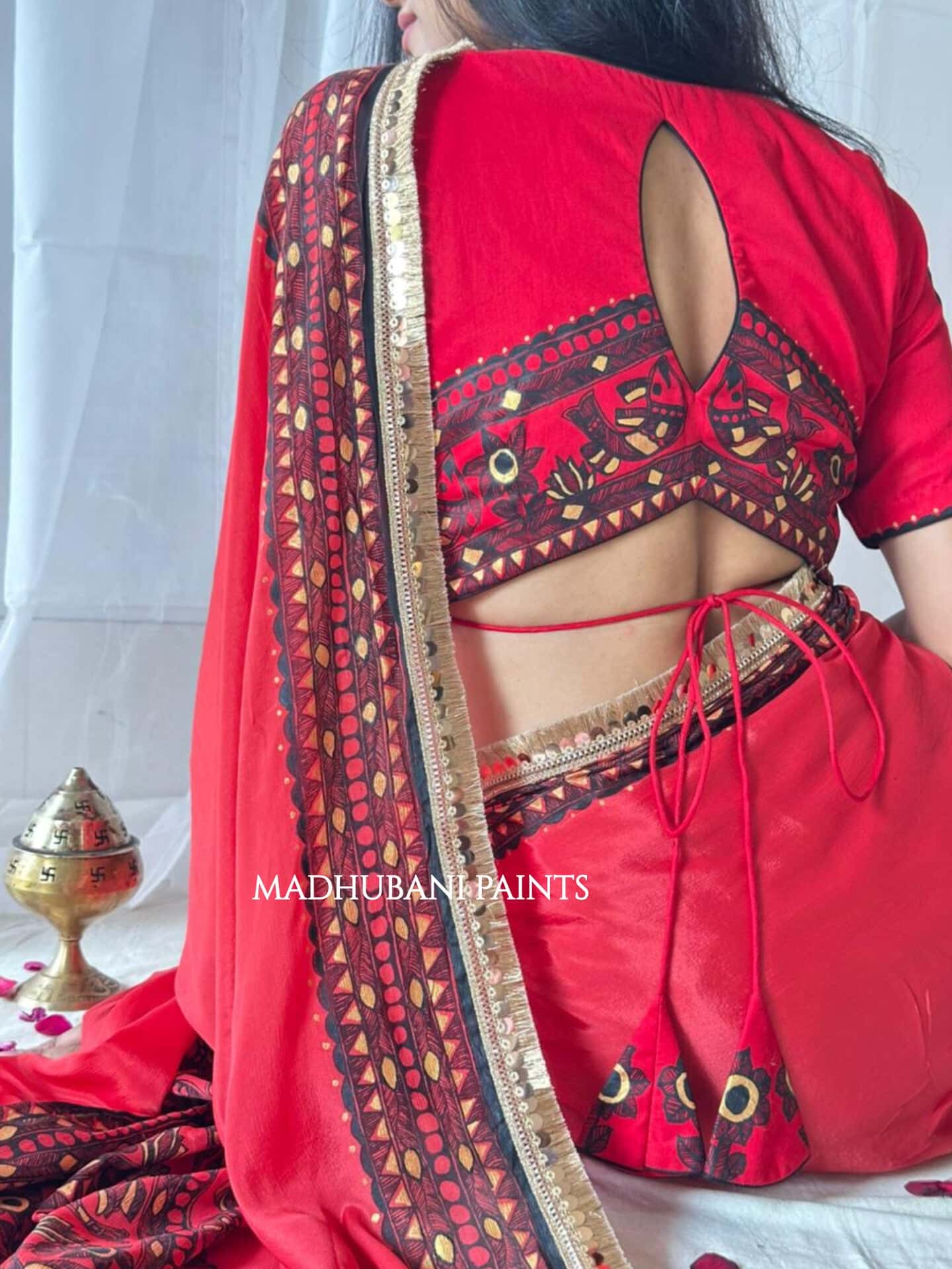 LAAL BRIDAL Hand-painted Madhubani Chiffon Saree Blouse Set — image 9 of 10