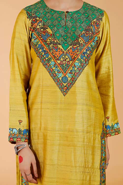 'Gajanand Mayur' Handpainted Madhubani Tussar SIlk Kurta — image 7 of 9