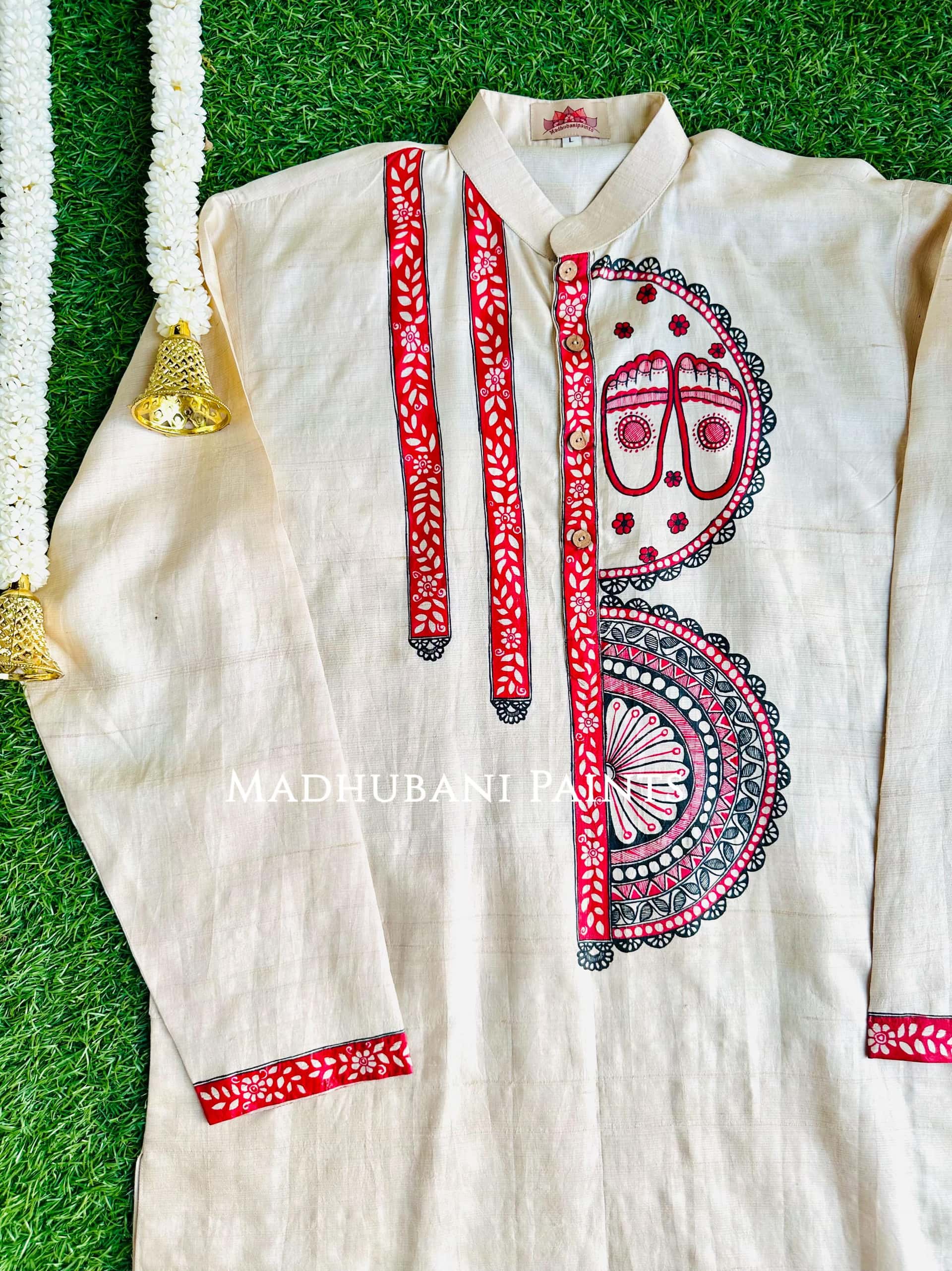 JAYSHREE Hand-painted  Madhubani Men's Tussar Silk Kurta — image 3 of 4