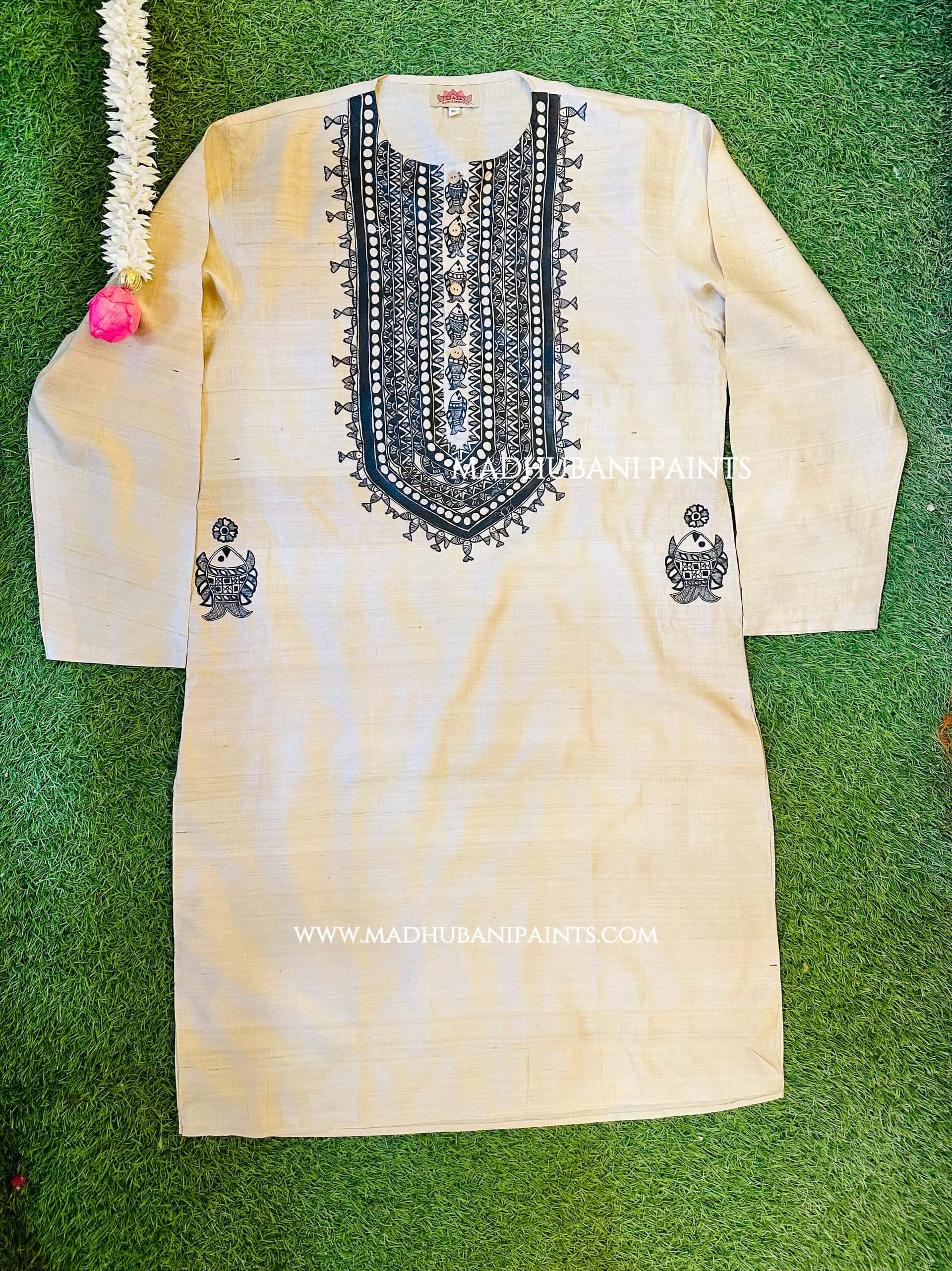 Kaali Surmai Kamal Hand-painted  Madhubani Men's Tussar Silk Kurta — image 3 of 4