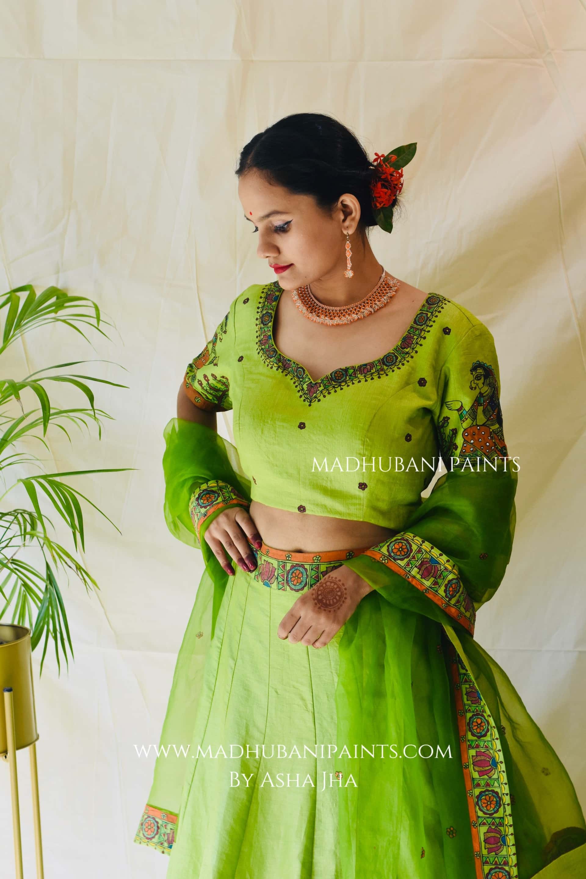 MEHNDI KA RANG Hand-painted Madhubani Lehnga — image 8 of 18