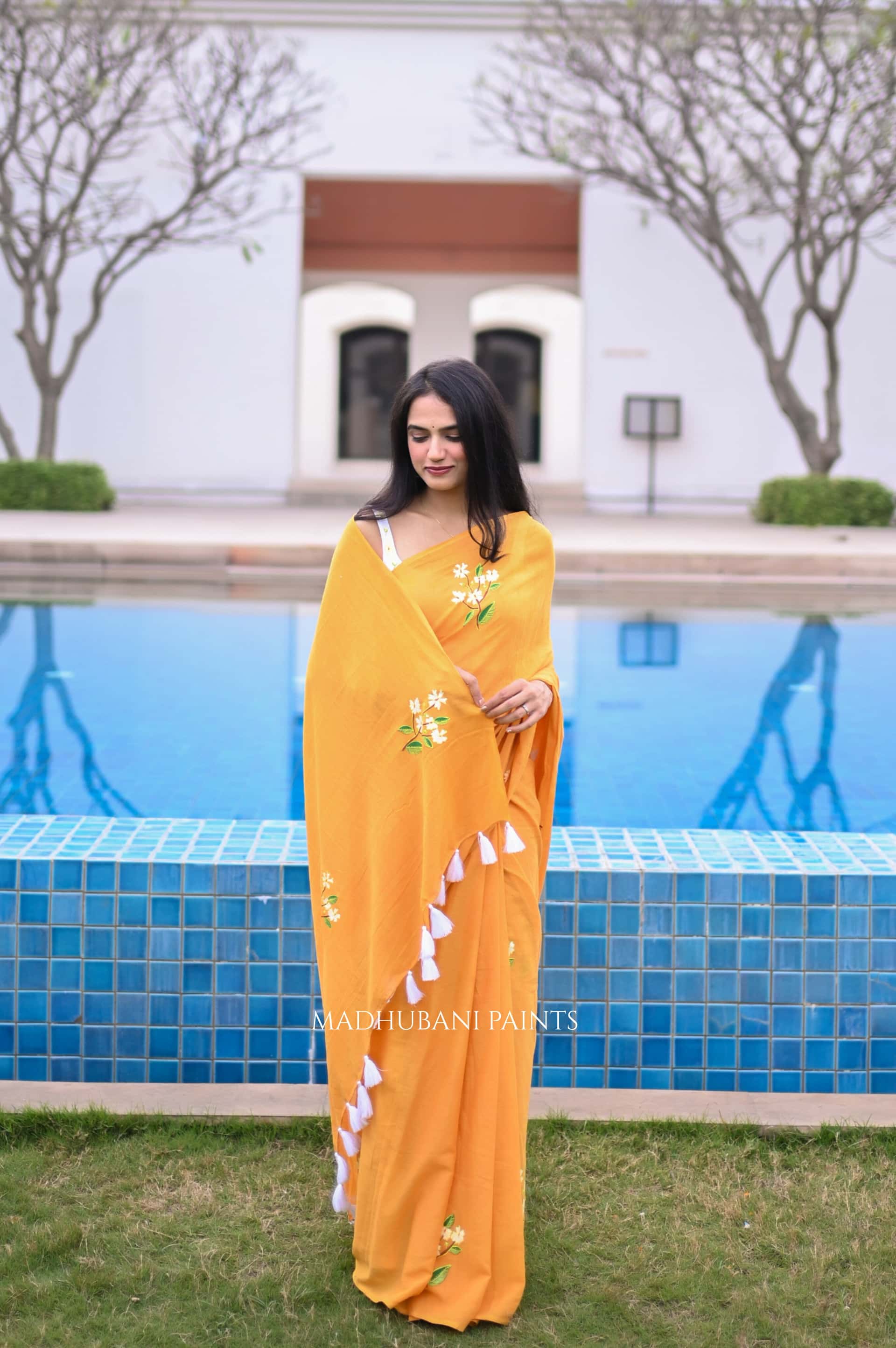 PARIJAAT SAREE — image 4 of 9