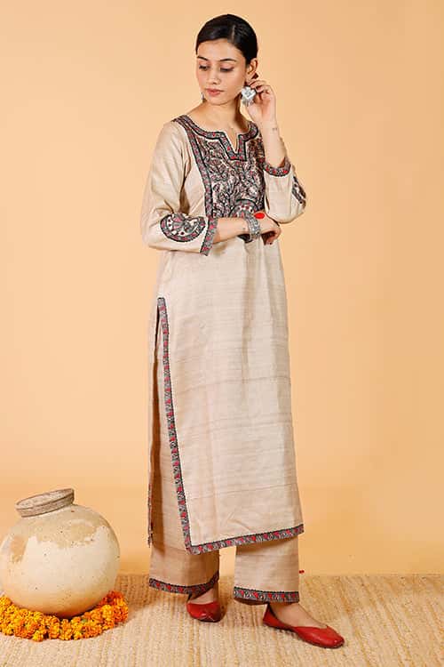 'Surmai & The Lotus' Handpainted Madhubani Tussar Silk Kurta — image 2 of 6