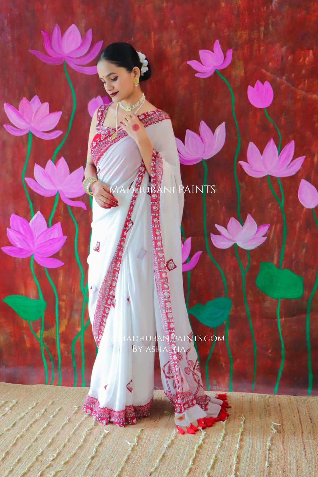 'KAMALATMIKA' Handpainted Madhubani Georgette Saree — image 5 of 9