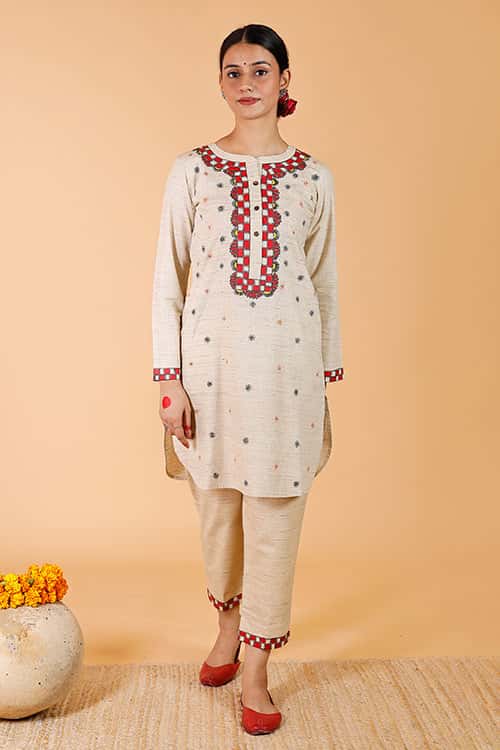 Handpainted Madhubani 'Suryakamal' Cotton Kurta — image 4 of 7