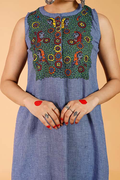 'Girls of Mithila Garden' Handpainted Madhubani Kurta — image 6 of 8
