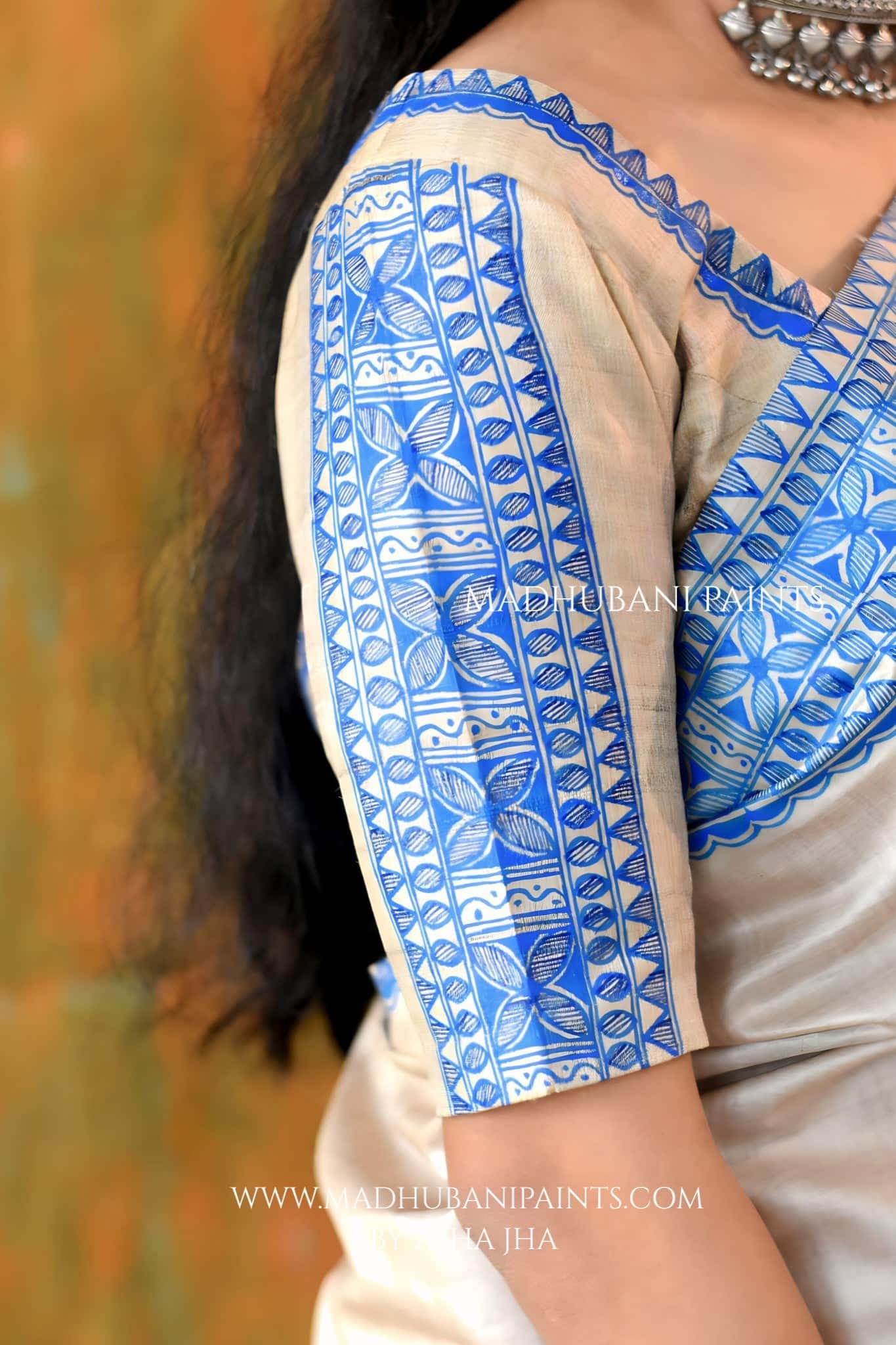 KAMAL LEELA Hand-painted Madhubani Tussar Silk Saree Blouse Set — image 10 of 12