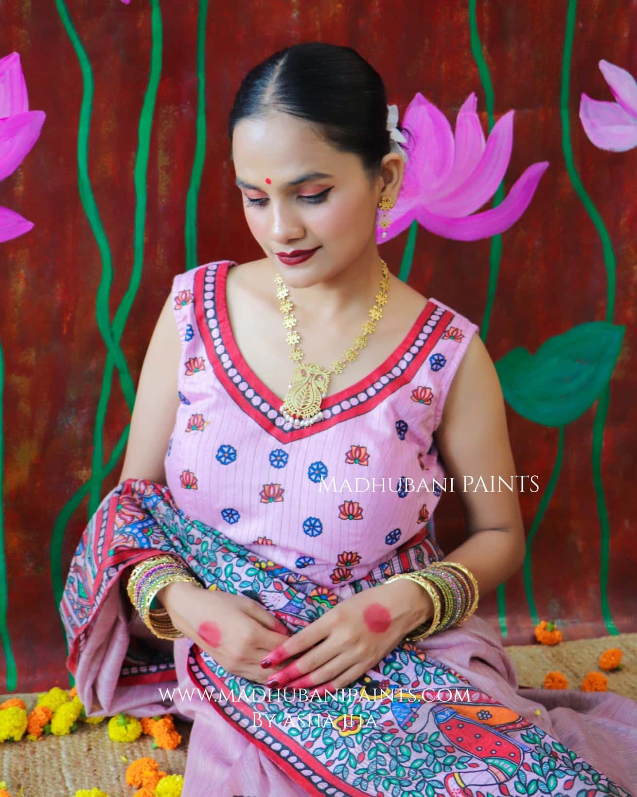 'BHARGAVI' Handpainted Madhubani CHANDERI Saree Blouse Set — image 9 of 11