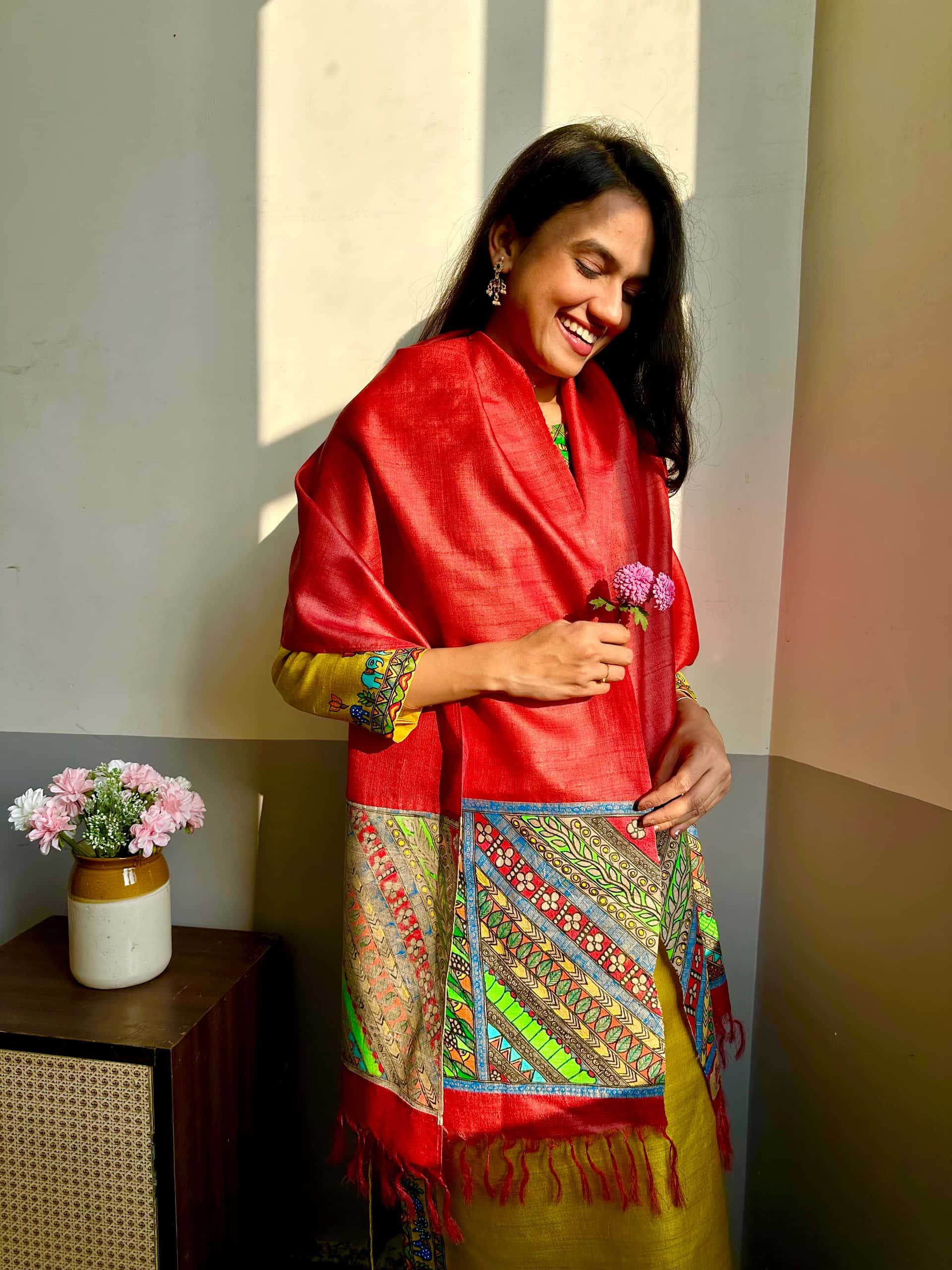 Bharni Fish Hand-painted Madhubani Tussar Silk Stole — image 2 of 3