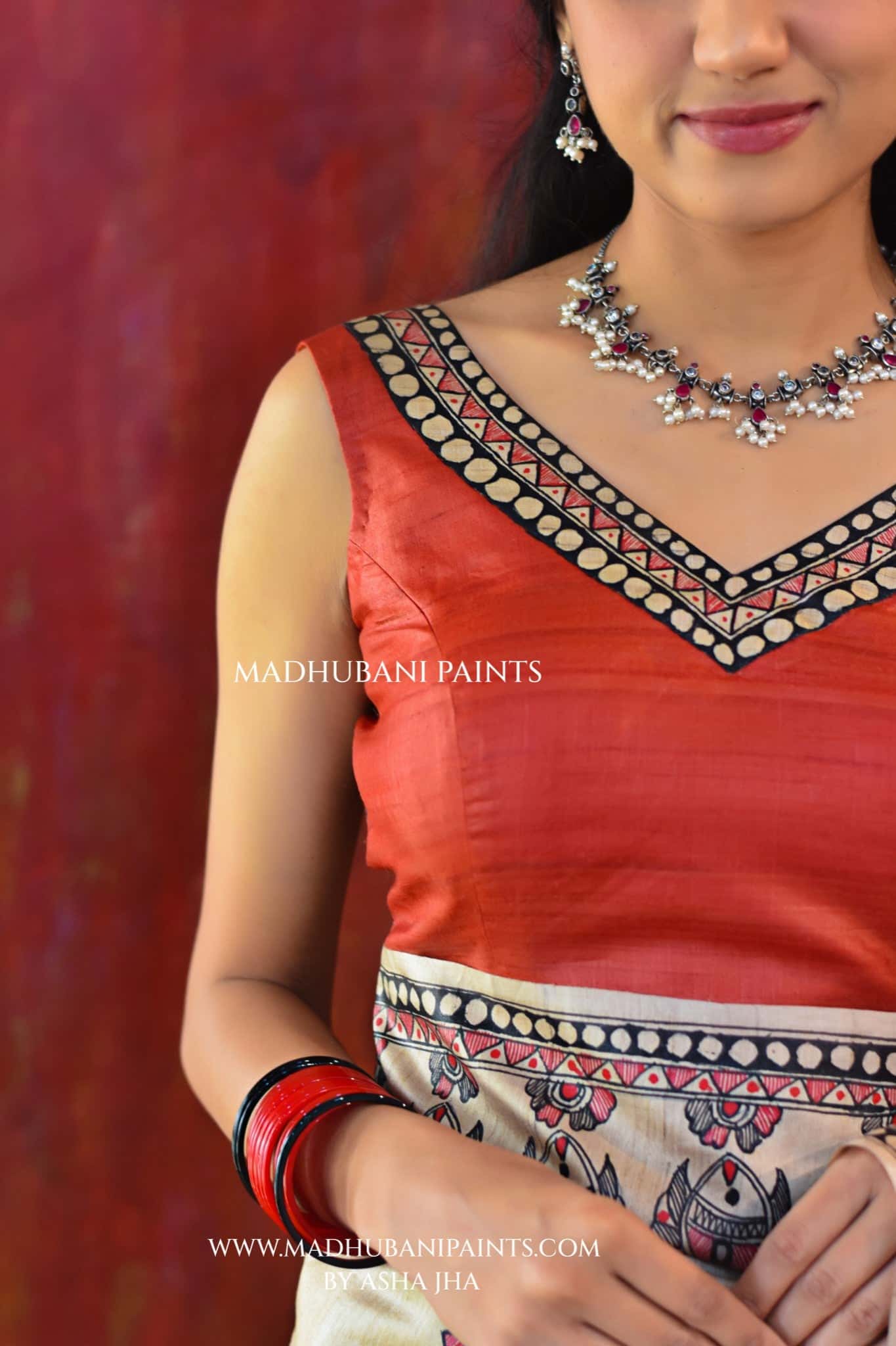 LAAL KAMAL MANDALI Hand-painted Madhubani Tussar Silk Saree Blouse Set — image 3 of 8