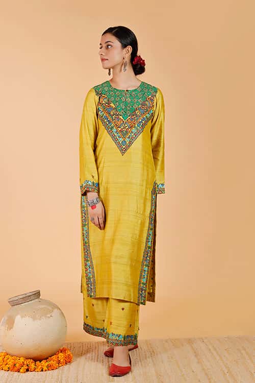'Gajanand Mayur' Handpainted Madhubani Tussar SIlk Kurta — image 5 of 9