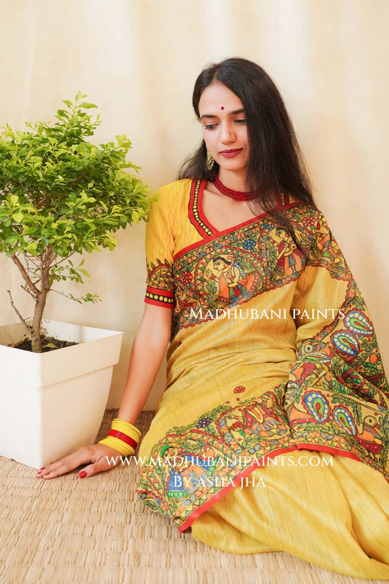 'VISHNU NARAYAN' Handpainted Madhubani Chanderi Saree Blouse Set — image 4 of 7