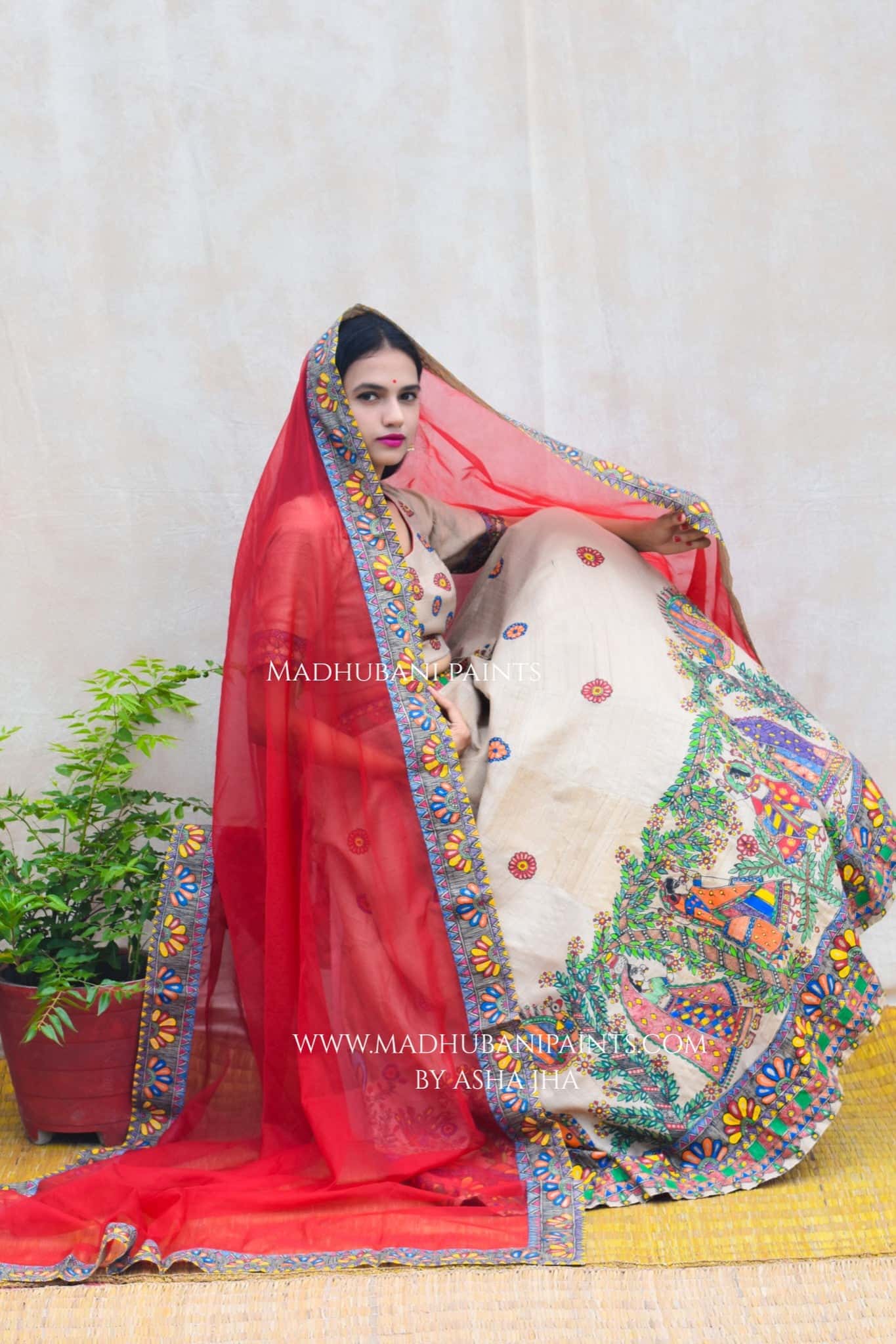 RADHA KRISHNA SANGEET Hand-painted Madhubani Lehnga — image 6 of 11