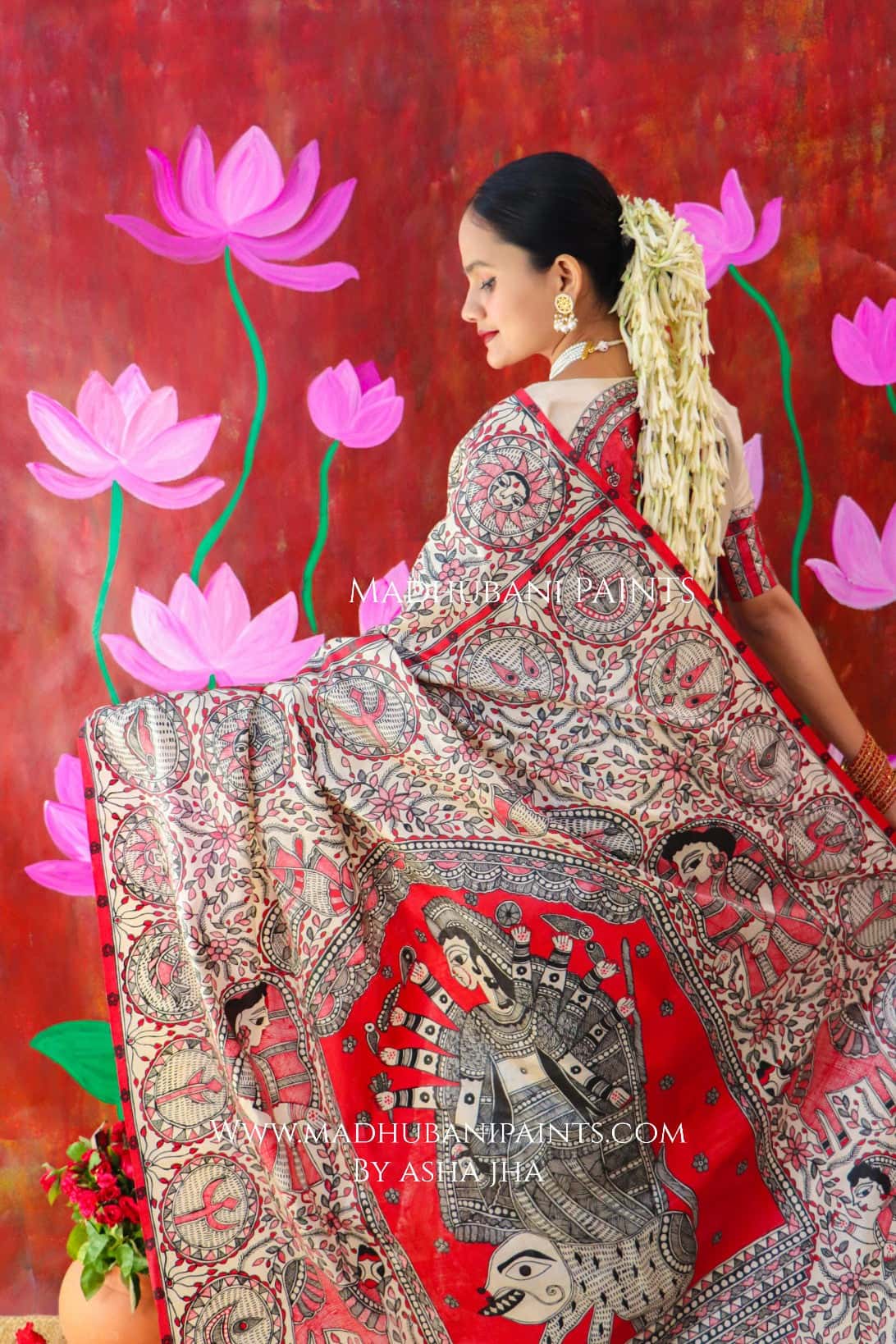 "MADHUMATI" Handpainted Madhubani Tussar Silk Saree — image 3 of 15