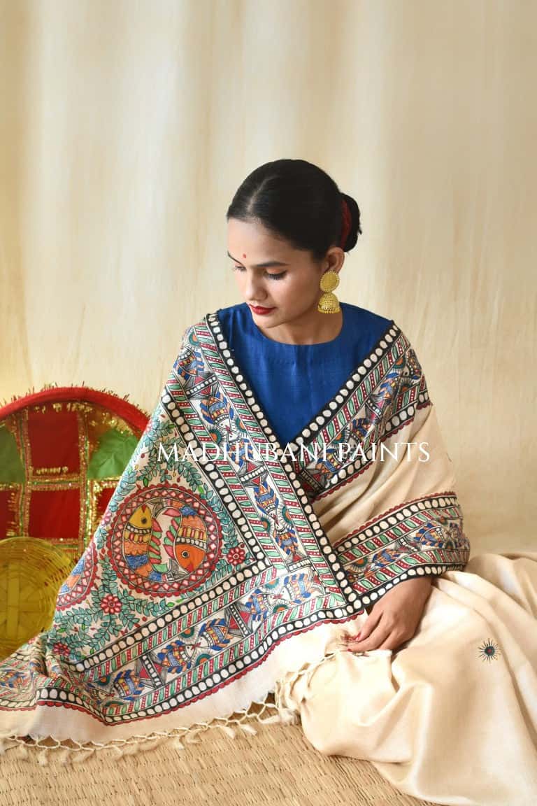 'MATSYA RAAS'  Handpainted Madhubani Tussar Silk Saree Blouse Set — image 3 of 9