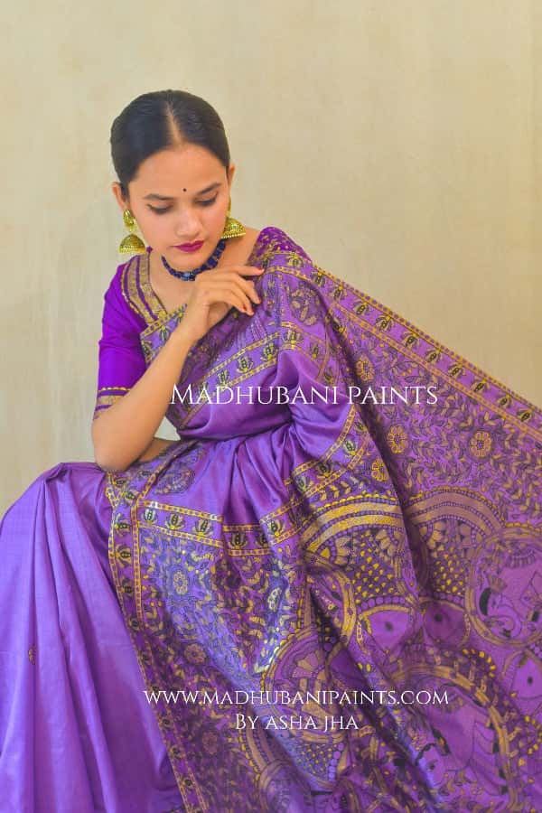 BAIGNI HAATHI Madhubani Handpainted Bishnupuri Silk Saree Blouse Set — image 7 of 10