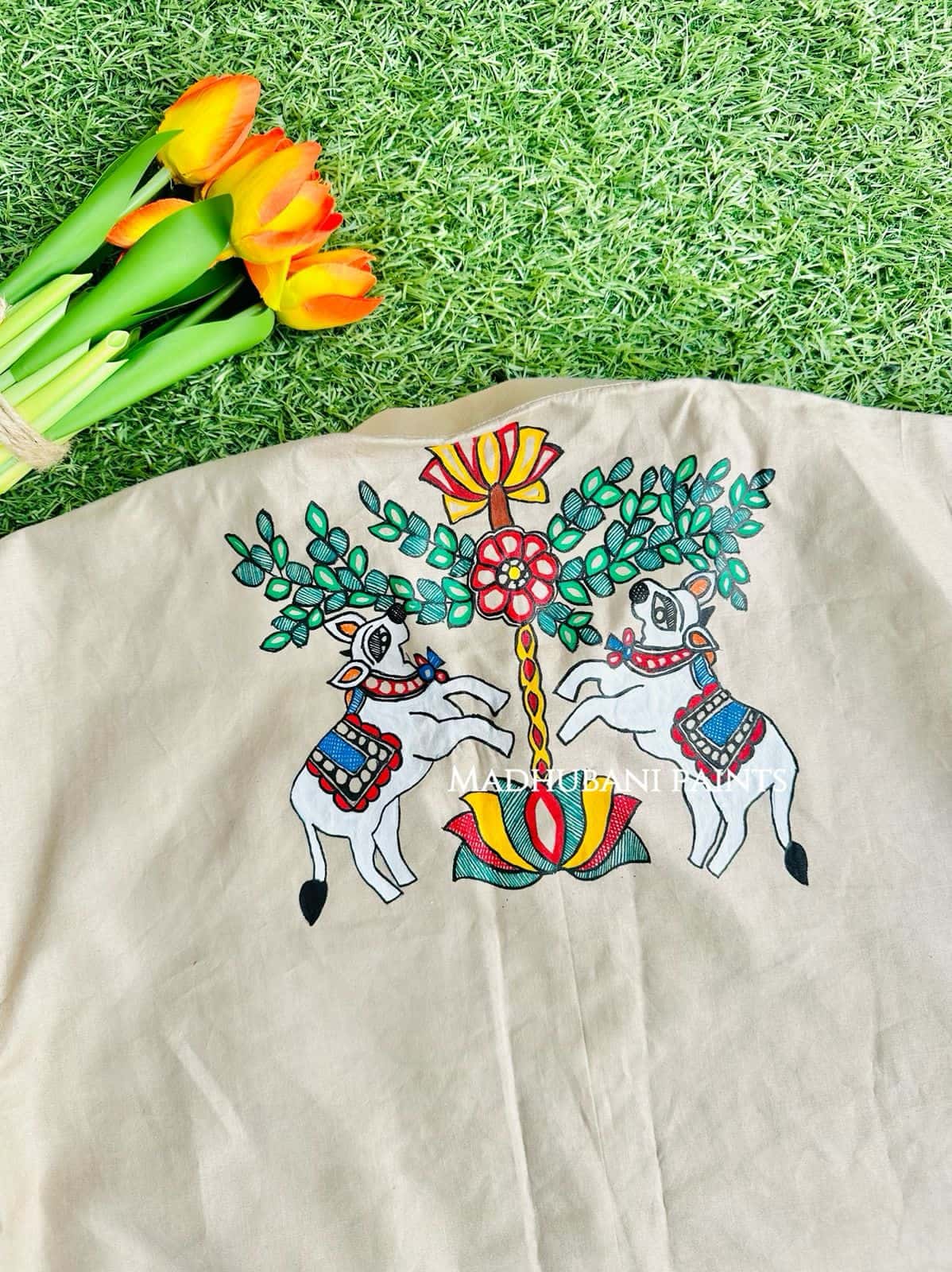 Radha Krishna Hand-painted Beige Handloom Men's Cotton Kurta — image 3 of 5