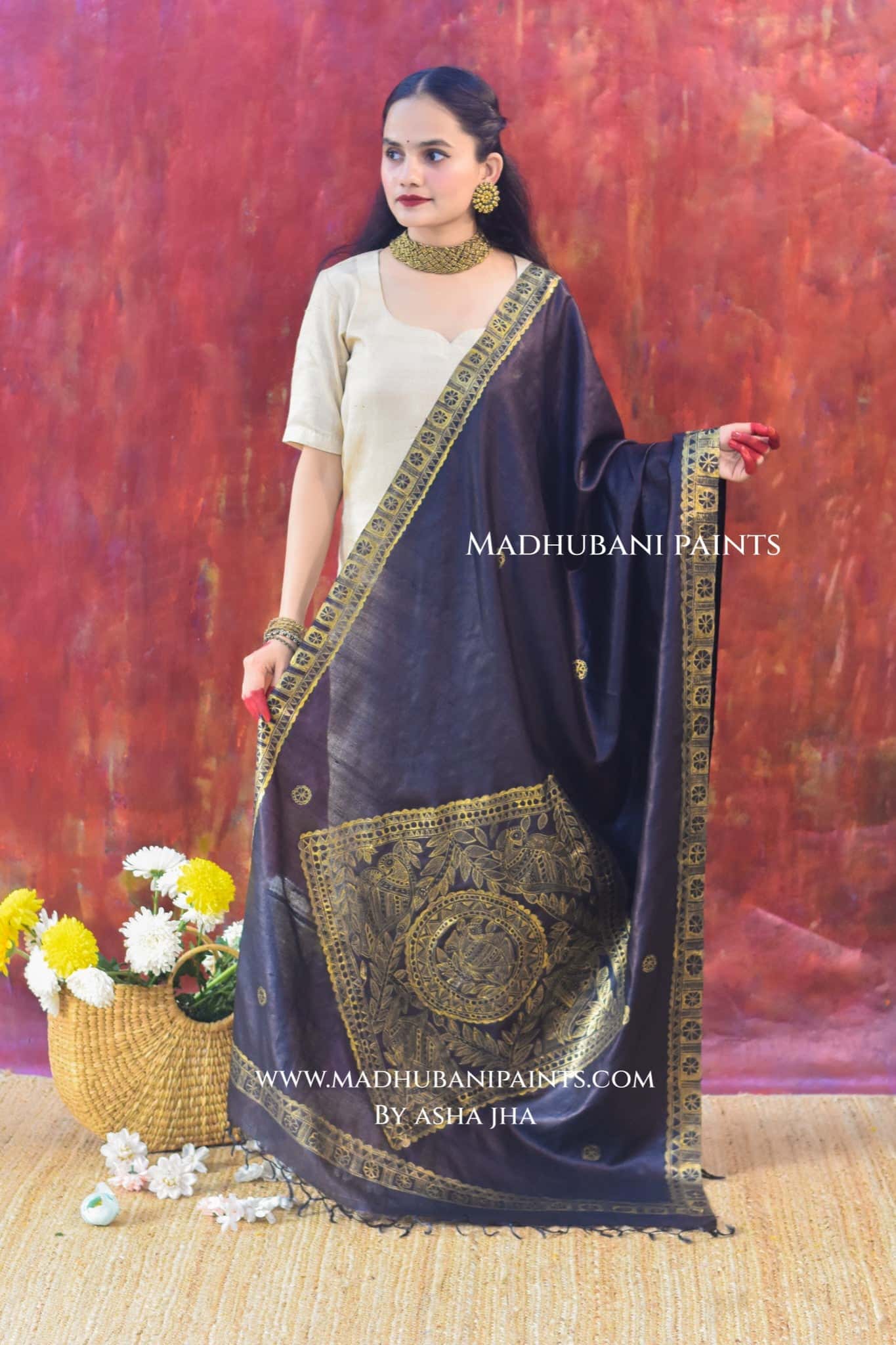 'KAALI MORNI' Handpainted Madhubani Tussar Silk Dupatta — image 2 of 6