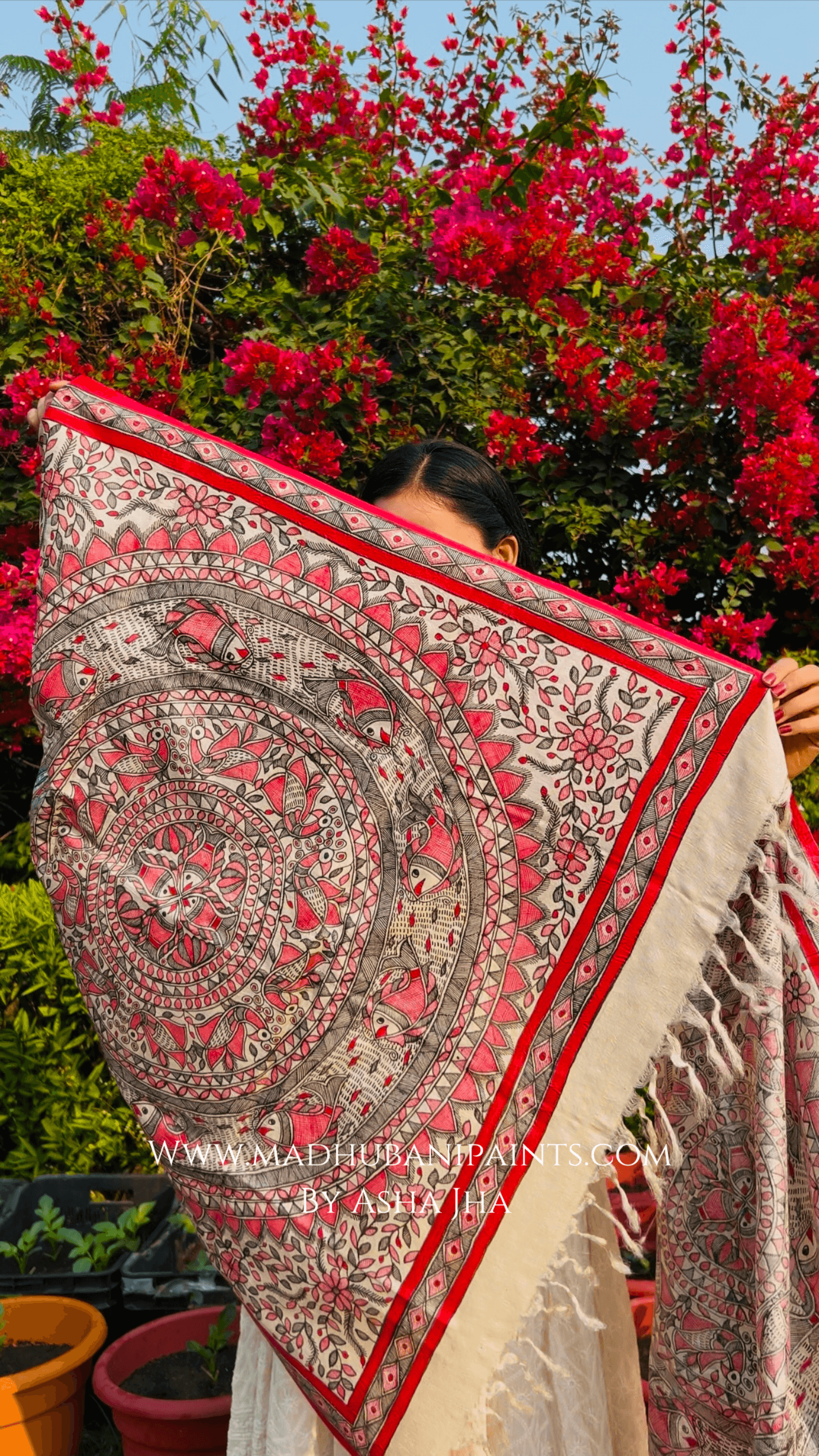 'PRAKRITIK SANGEET' Handpainted Madhubani Tussar Silk Dupatta — image 5 of 6