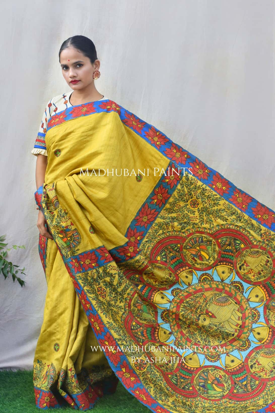 GAJANAND MATSYA' Hand Painted Madhubani Tussar Silk Saree Blouse Set