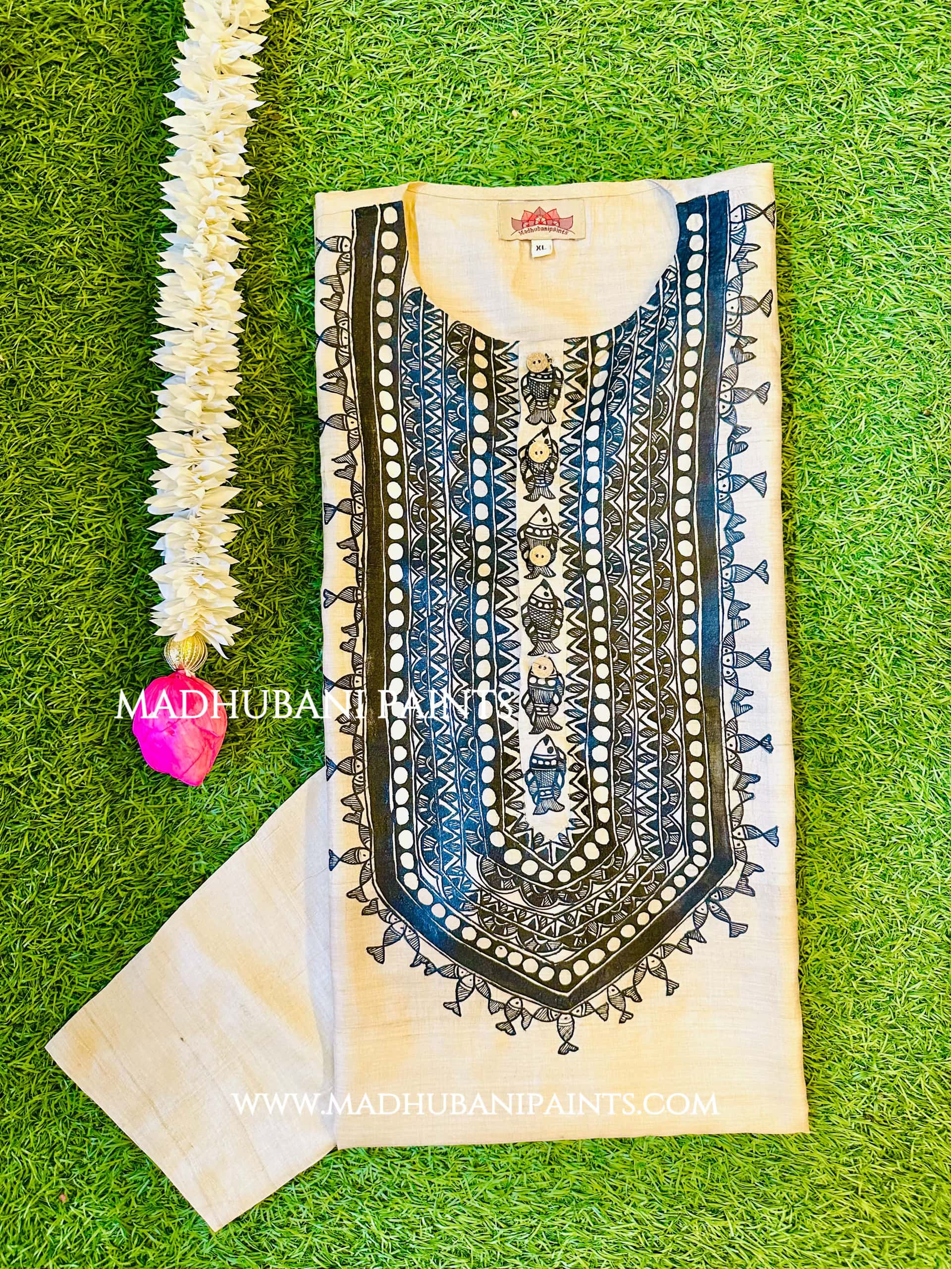 Kaali Surmai Kamal Hand-painted  Madhubani Men's Tussar Silk Kurta — image 2 of 4